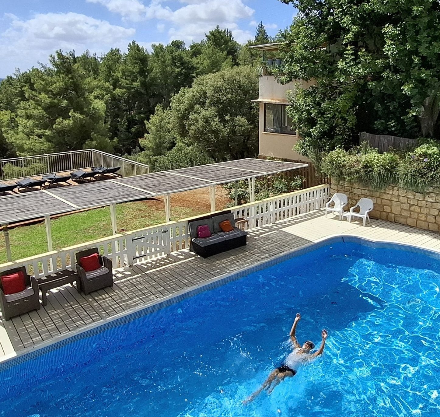 צימר עם בריכה למשפחות בצפון 